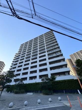 3LDK apartment in Ichikawa, Chiba - Photo 1
