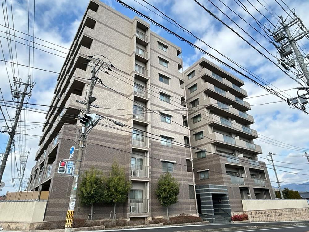 3LDK apartment in Tsuyama, Okayama - Photo 1