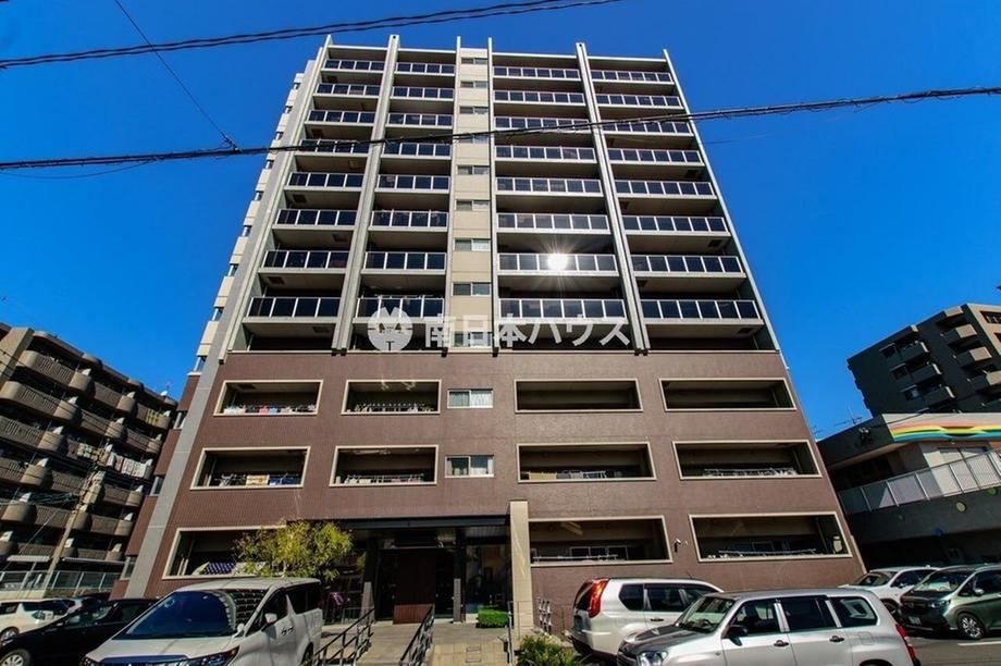 3LDK+2S apartment in Kagoshima, Kagoshima - Photo 1