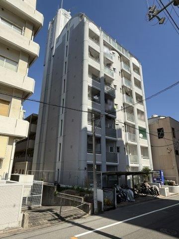 studio apartment in Kita Ward, Okayama - Photo 1
