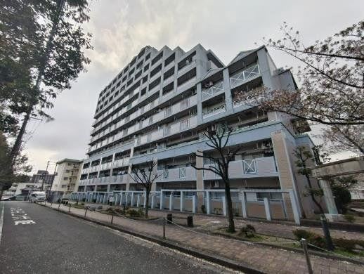 2LDK+S apartment in Kokurakita Ward, Kitakyushu, Fukuoka - Photo 1