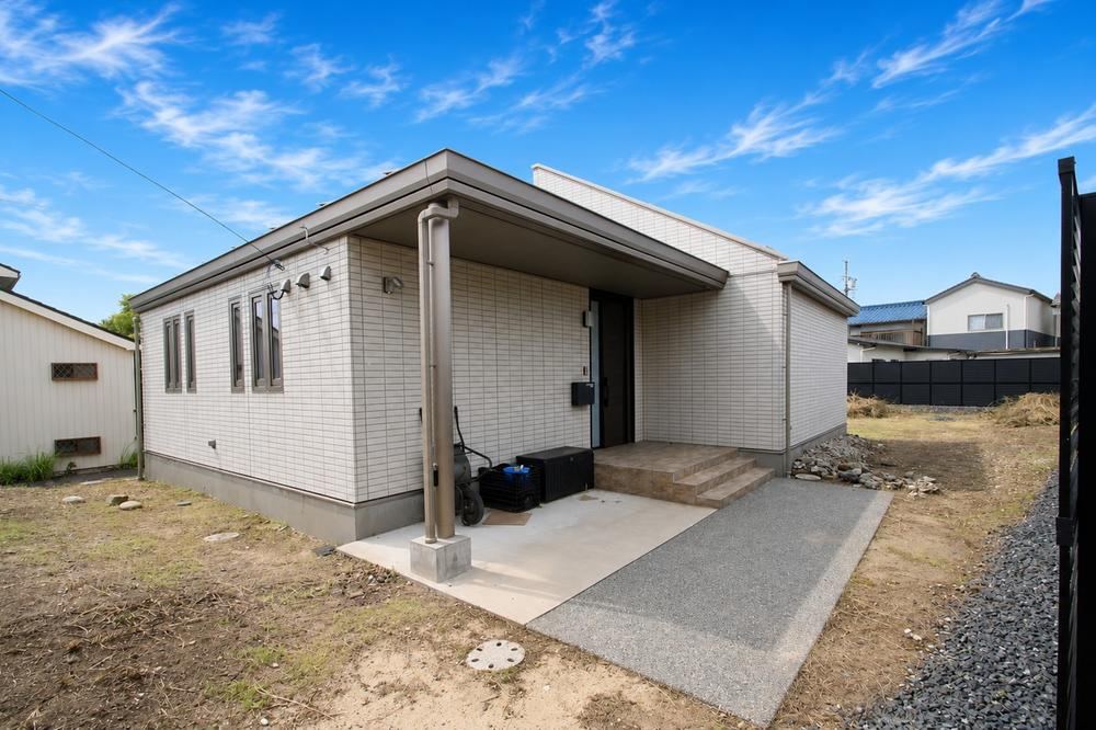 2LDK+S house in Handa, Aichi - Photo 1