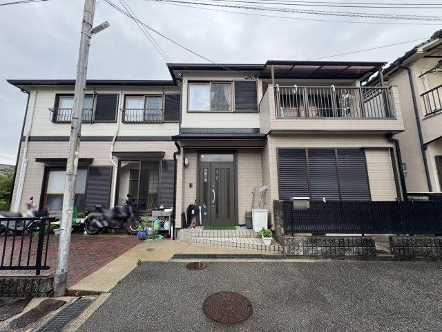 5LDK house in Tarumi Ward, Kobe, Hyogo - Photo 1