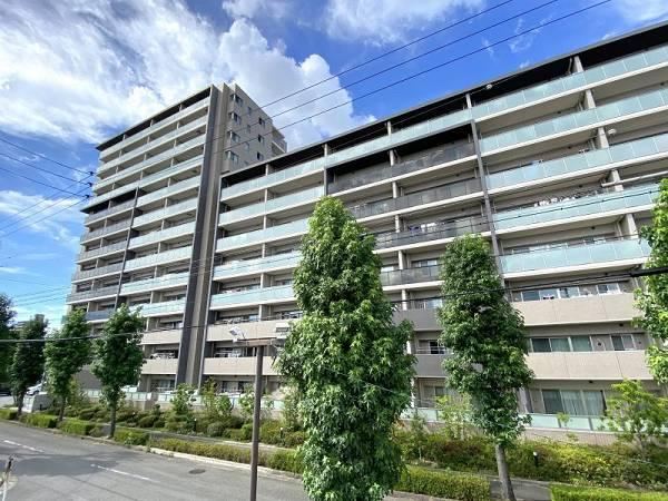 3LDK apartment in Komaki, Aichi - Photo 1