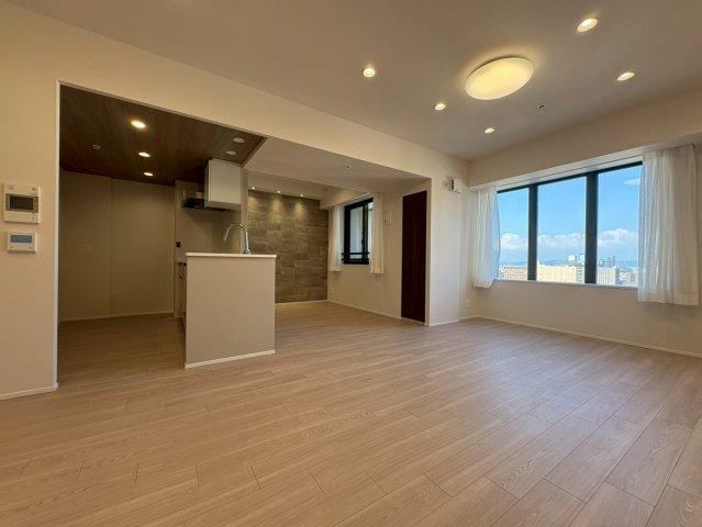 2LDK apartment in Chuo Ward, Osaka - Photo 1
