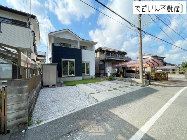 4LDK house in Kumagaya, Saitama - Photo 1
