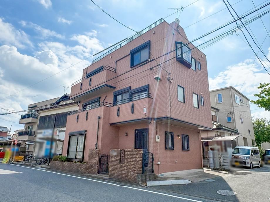 4LDK house in Toda, Saitama - Photo 1