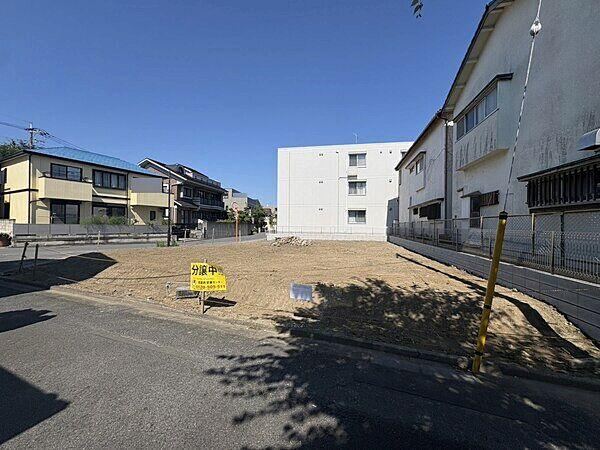 283 m² land in Edogawa Ward, Tokyo - Photo 1