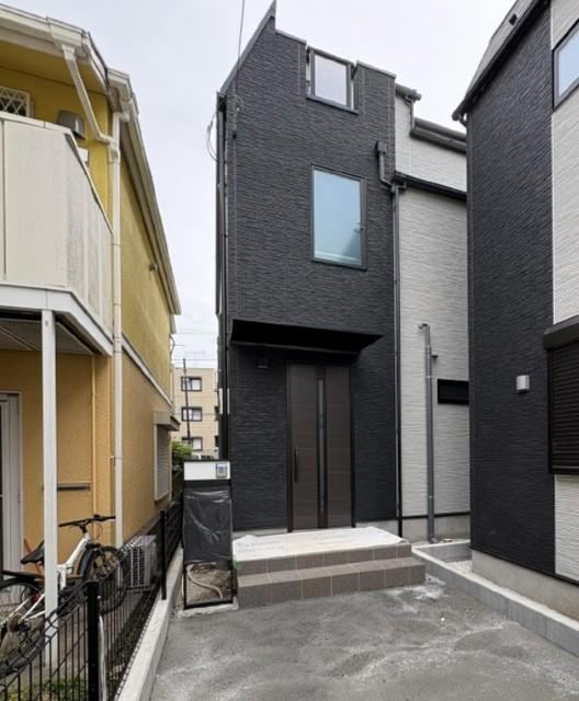 3LDK+S house in Nakano Ward, Tokyo - Photo 1