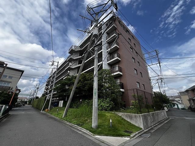 4LDK apartment in Machida, Tokyo - Photo 1