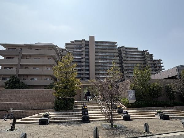 3LDK apartment in Nishi Ward, Sakai, Osaka - Photo 1