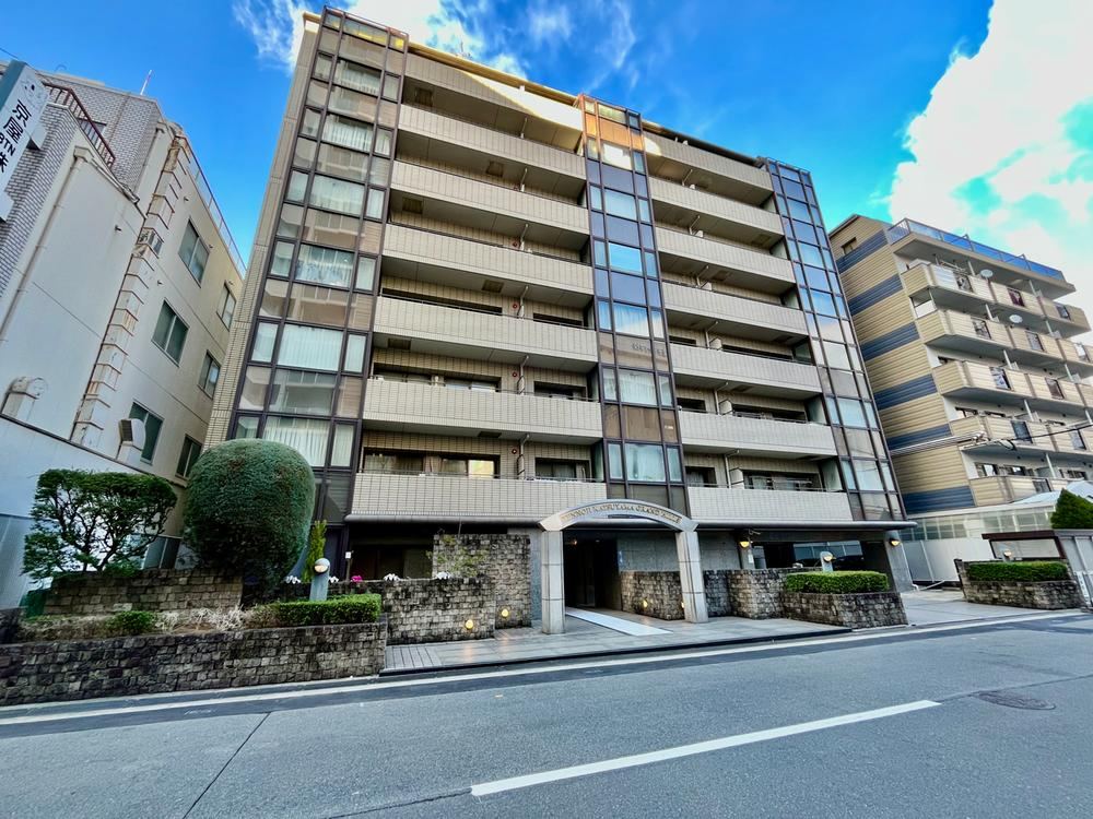 2LDK apartment in Tennoji Ward, Osaka - Photo 1