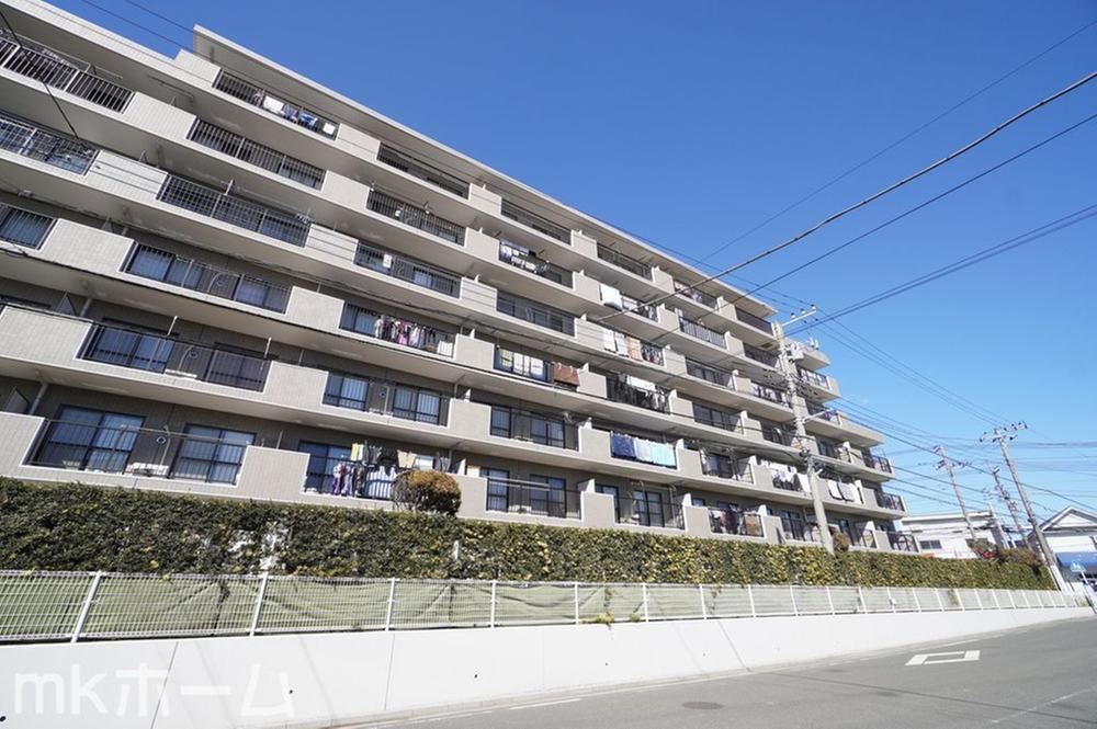 3LDK apartment in Funabashi, Chiba - Photo 1