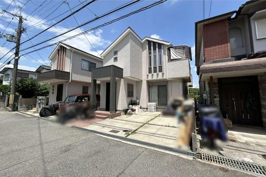 4LDK house in Takarazuka, Hyogo - Photo 1