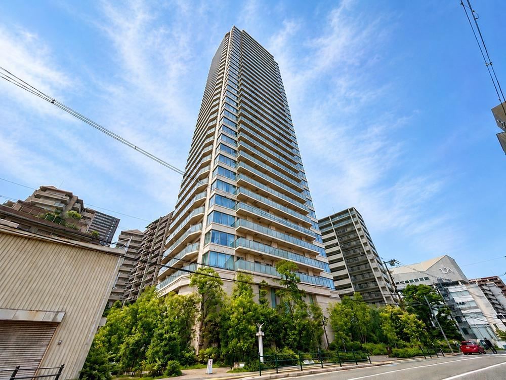 3LDK apartment in Tennoji Ward, Osaka - Photo 1