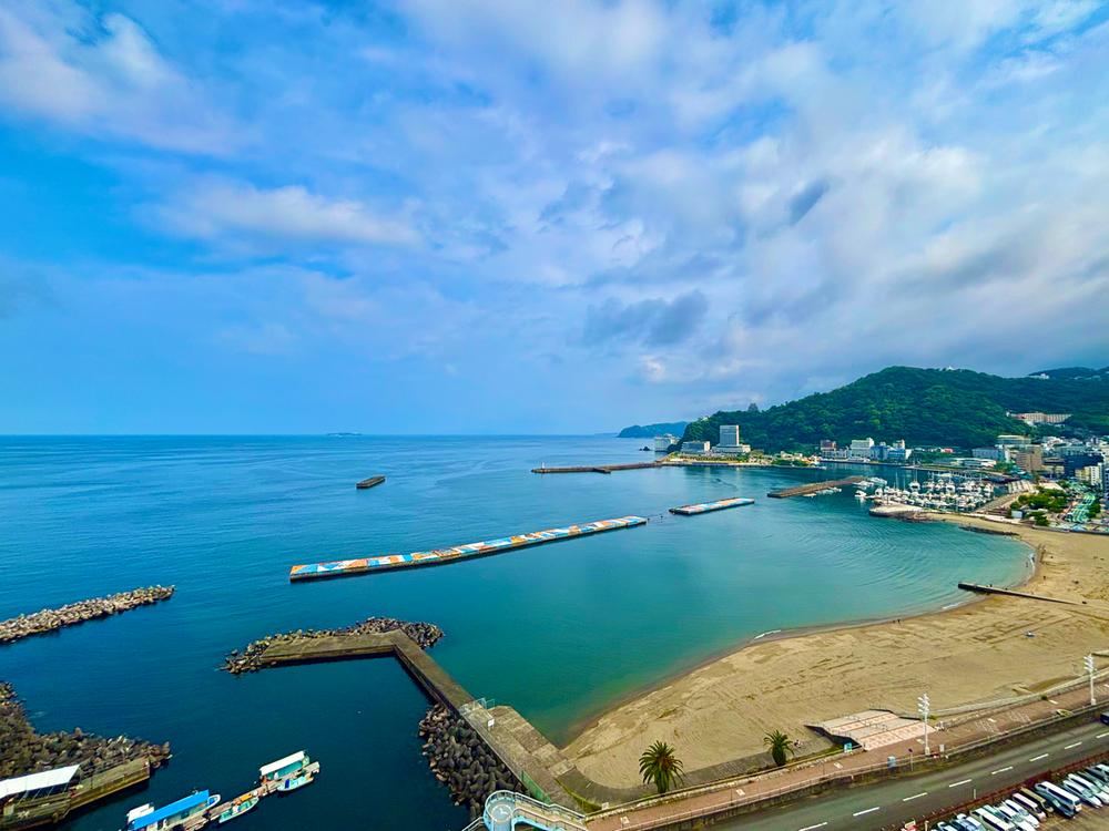 2LDK apartment in Atami, Shizuoka - Photo 1