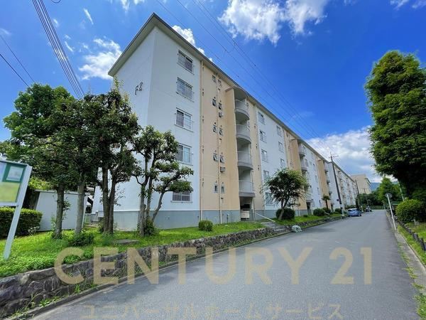 3DK apartment in Nagaokakyo, Kyoto - Photo 1