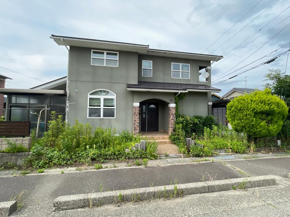 5LDK house in Nomi, Ishikawa - Photo 1
