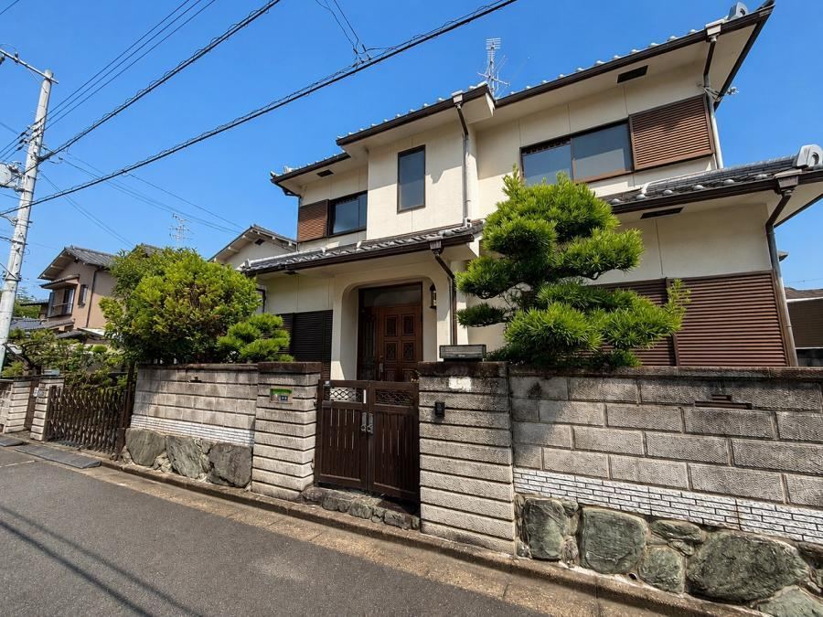 5LDK house in Nara, Nara - Photo 1