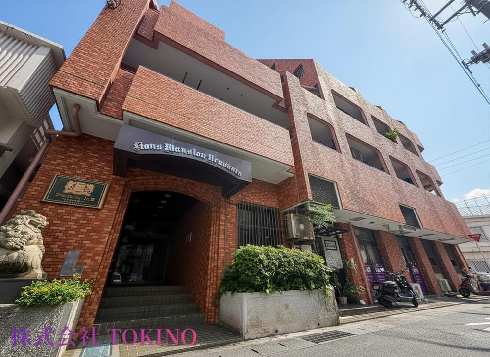 3DK apartment in Naha, Okinawa - Photo 1