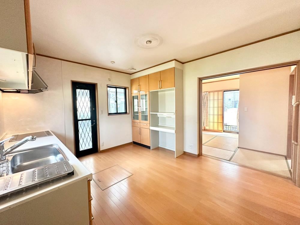 5DK house in Asaminami Ward, Hiroshima - Photo 1