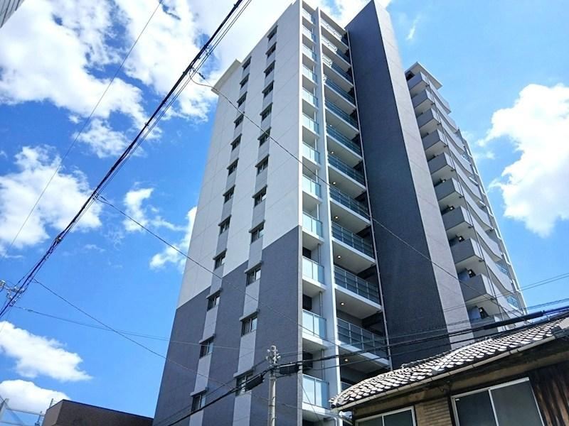 3LDK apartment in Suminoe Ward, Osaka - Photo 1