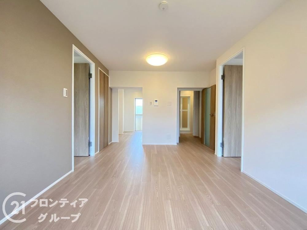 3LDK apartment in Kita Ward, Sakai, Osaka - Photo 1