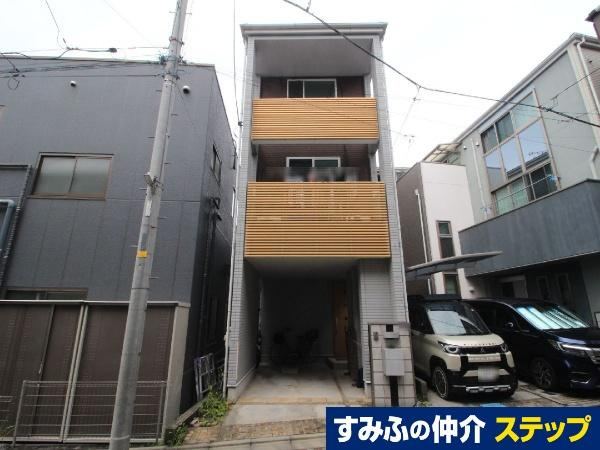 2LDK house in Sumida Ward, Tokyo - Photo 1