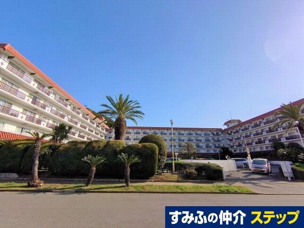 1DK apartment in Zushi, Kanagawa - Photo 1