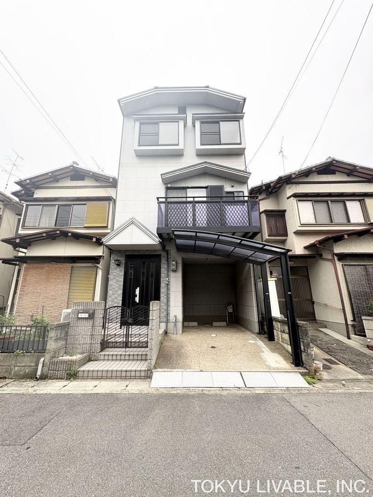 5LDK house in Fushimi Ward, Kyoto - Photo 1