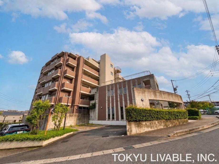 4LDK apartment in Midori Ward, Nagoya, Aichi - Photo 1