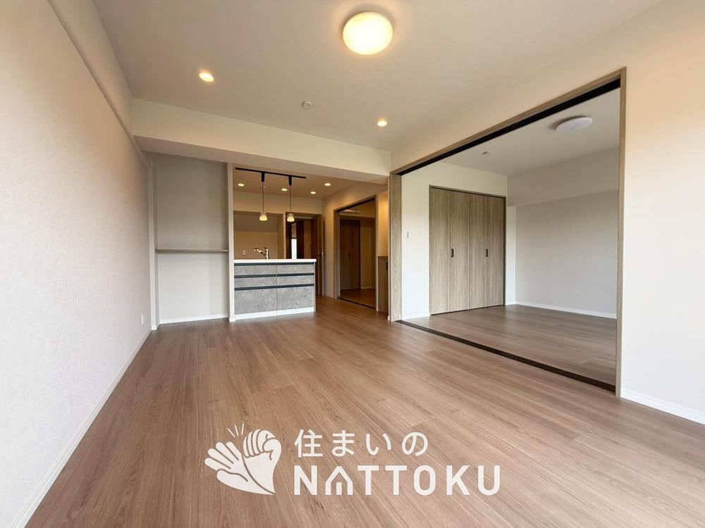 3LDK apartment in Hirakata, Osaka - Photo 1