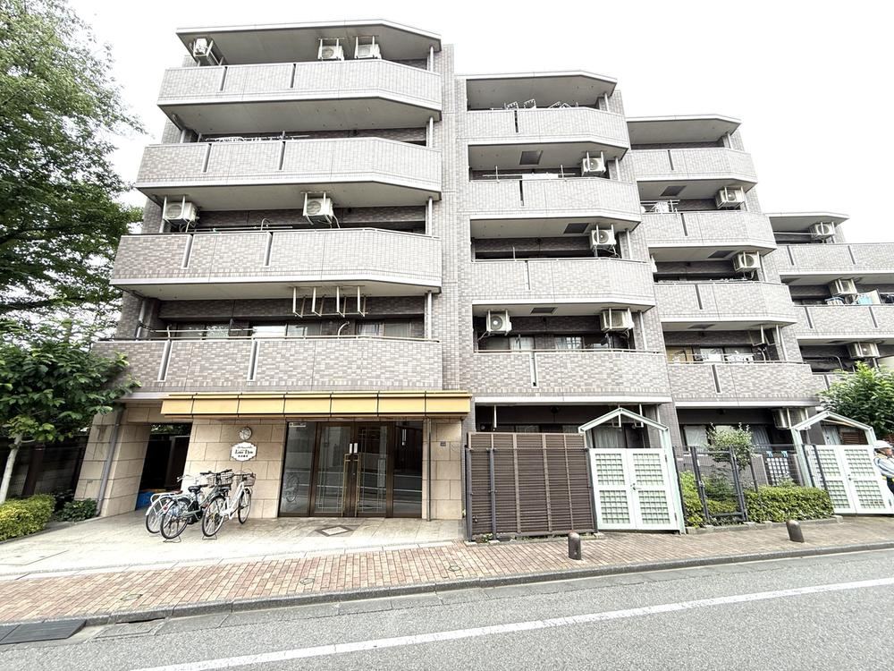 1LDK+S apartment in Itabashi Ward, Tokyo - Photo 1
