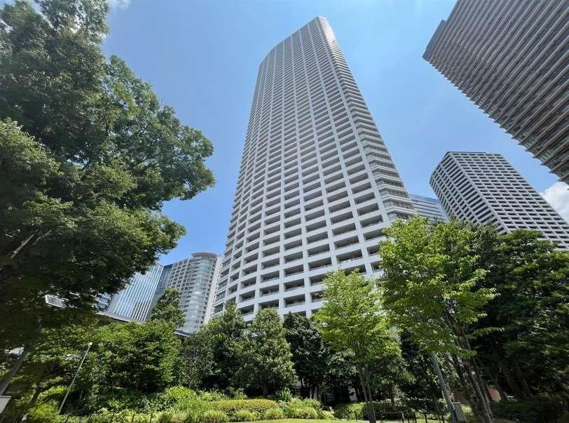 1LDK apartment in Shinjuku Ward, Tokyo - Photo 1