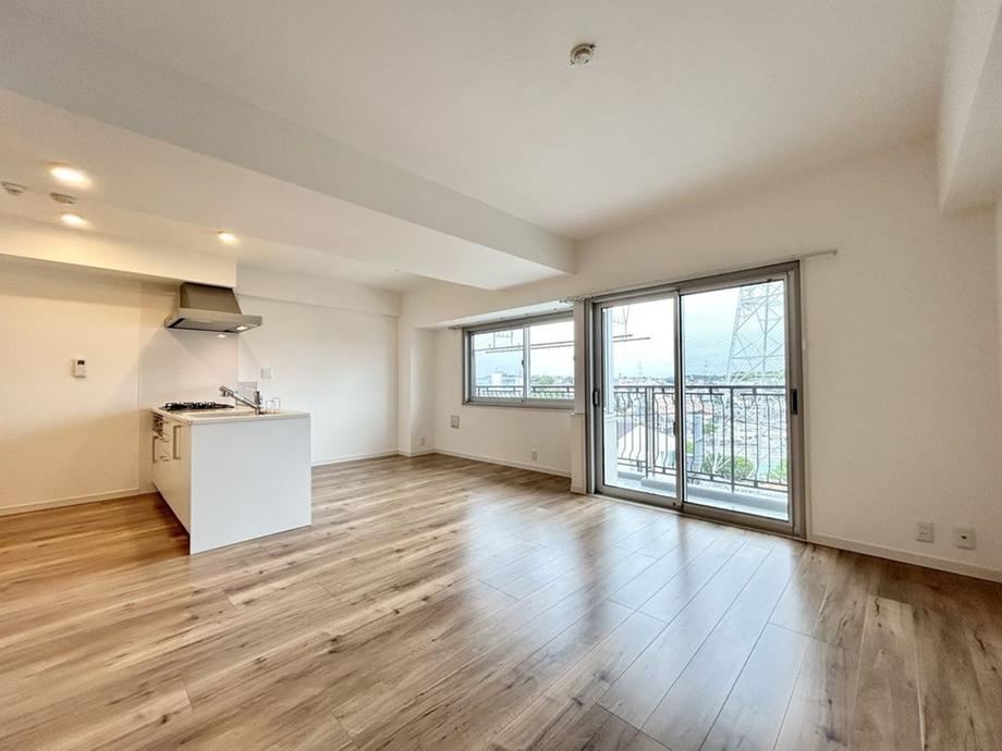 4LDK apartment in Totsuka Ward, Yokohama, Kanagawa - Photo 1