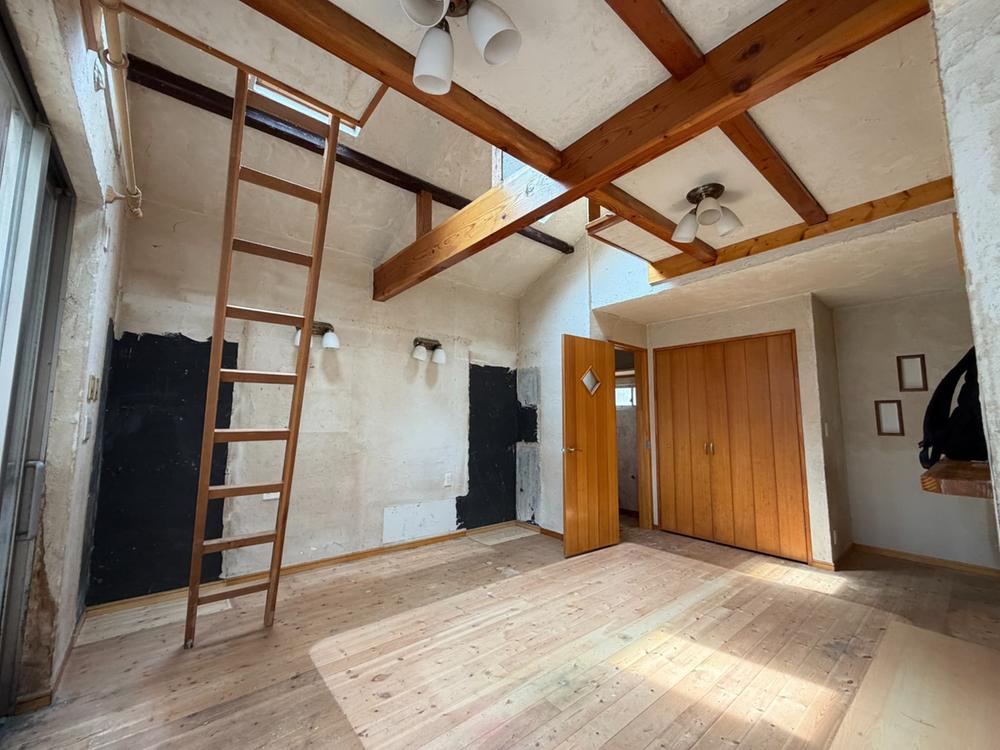 2LDK house in Adachi Ward, Tokyo - Photo 1