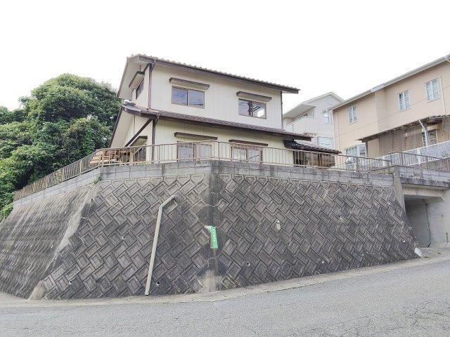 4LDK house in Shimonoseki, Yamaguchi - Photo 1