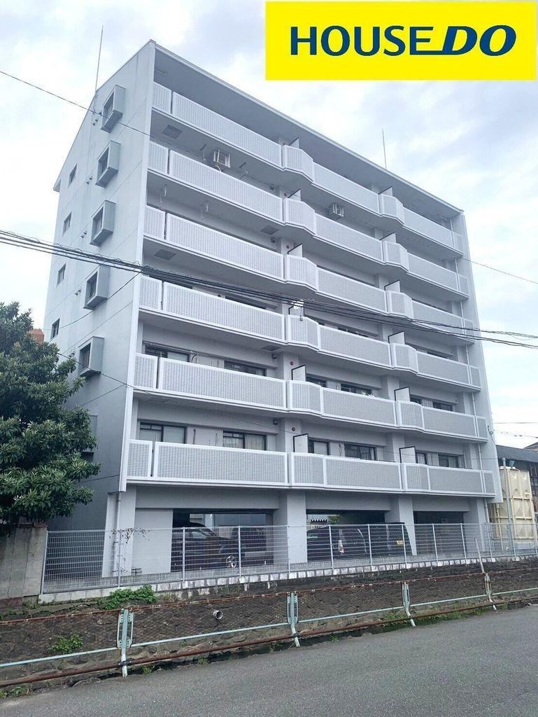 2LDK apartment in Kurume, Fukuoka - Photo 1