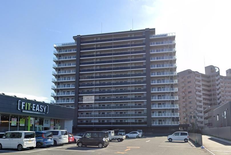 4LDK apartment in Fukutsu, Fukuoka - Photo 1