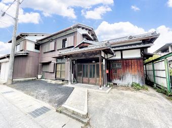 8LDK house in Aisho, Echi District