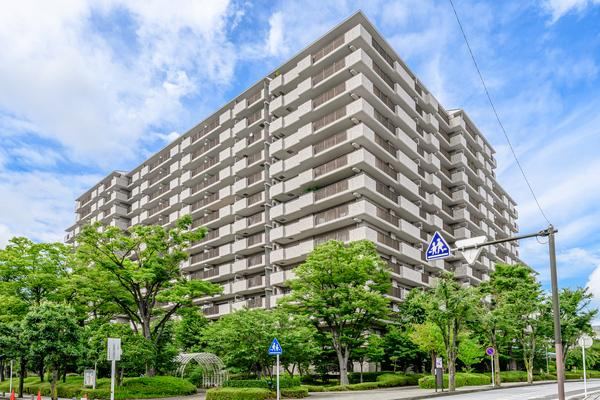 4LDK apartment in Hodogaya Ward, Yokohama, Kanagawa - Photo 1