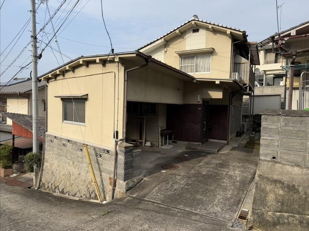 5DK house in Onomichi, Hiroshima - Photo 1