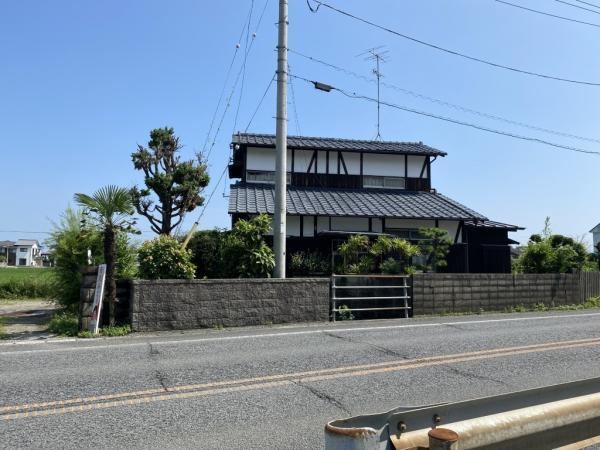 4DK house in Saijo, Ehime - Photo 1