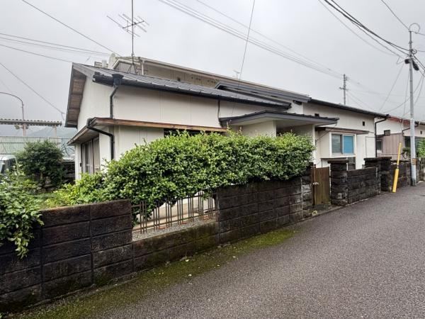 4DK house in Niihama, Ehime - Photo 1