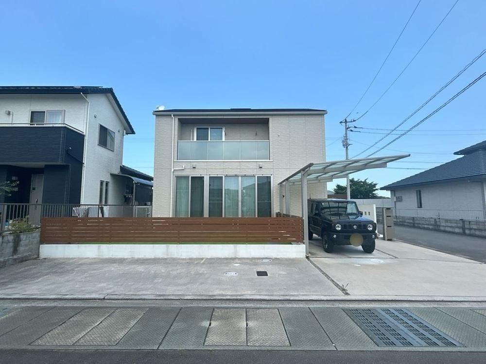 4LDK house in Takamatsu, Kagawa - Photo 1