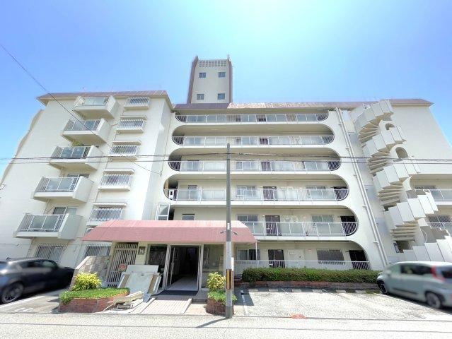 3LDK apartment in Ashiya, Hyogo - Photo 1
