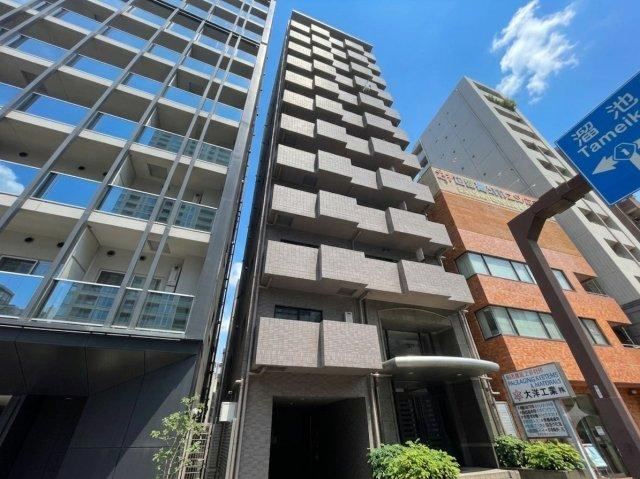 1LDK apartment in Minato Ward, Tokyo - Photo 1