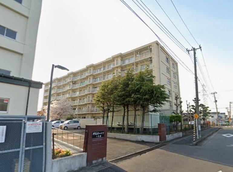 2LDK apartment in Chuo Ward, Niigata - Photo 1
