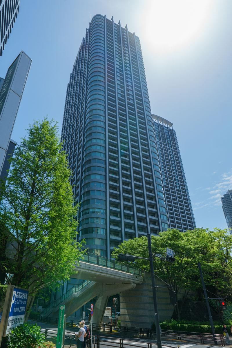 2LDK+2S apartment in Minato Ward, Tokyo - Photo 1