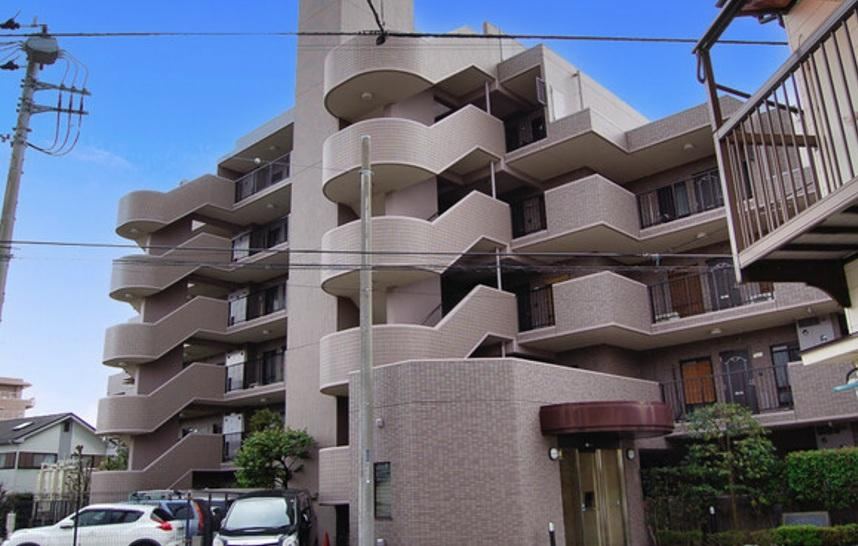 4LDK apartment in Midori Ward, Sagamihara, Kanagawa - Photo 1